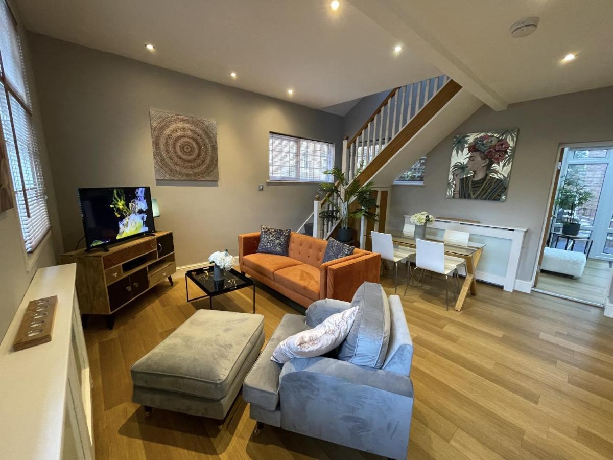 Вилла Luxury 3-Bed Victorian Townhouse Hosted By Hutch Lifestyle Лимингтон Экстерьер фото
